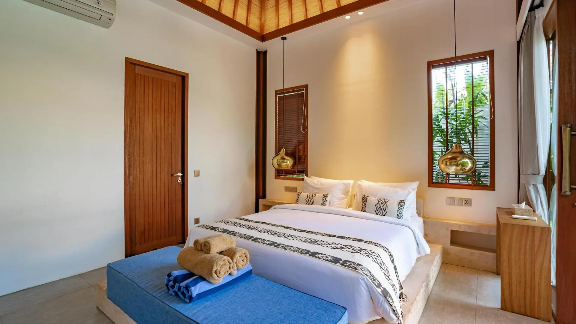Suga Estate - Rice Field View Villas Ubud