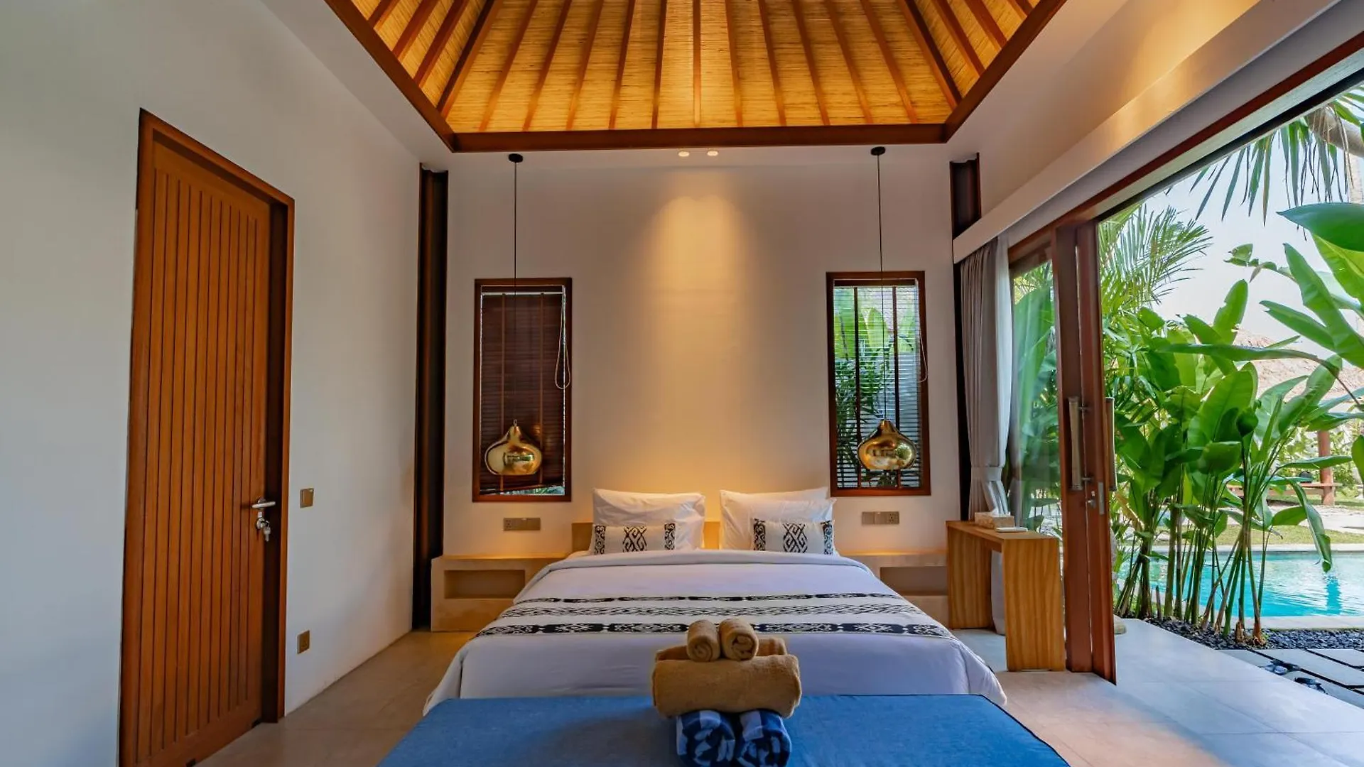 Suga Estate - Rice Field View Villas Ubud
